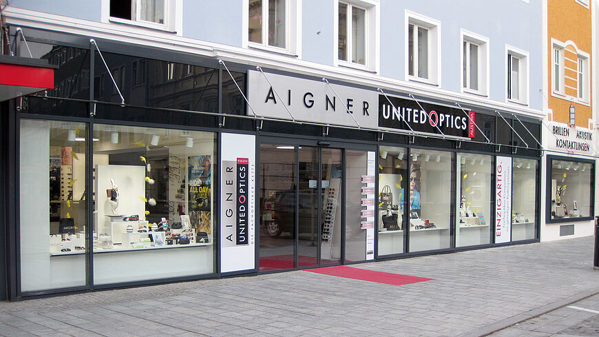 Aigner United Optics Ried Fassade