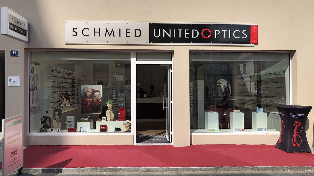 Schmied United Optics Traismauer Fassade