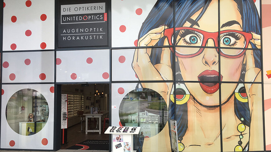 Die Optikerin United Optics Waidhofen Fassade