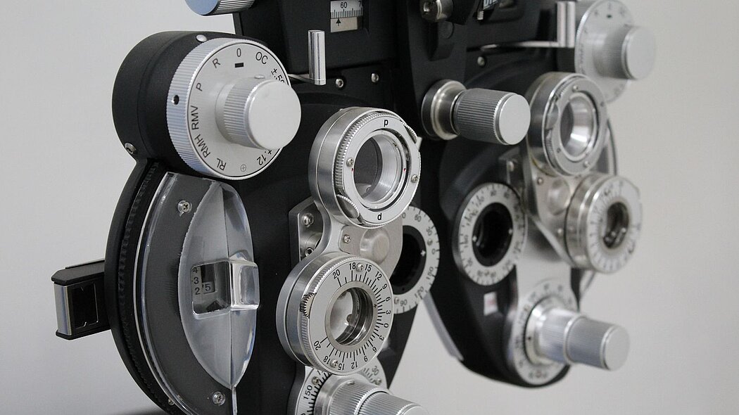 Optik-Maschinen