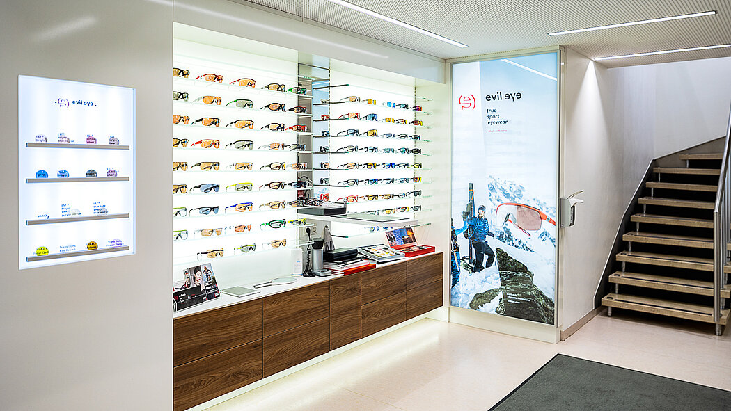 Pippig United Optics Landstraße Innenraum