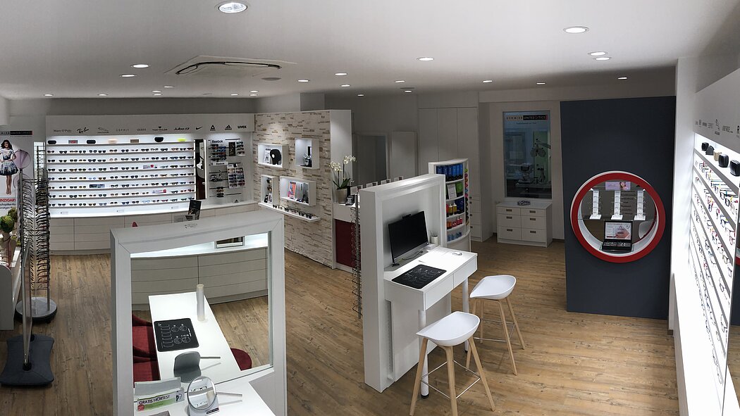 Schmied United Optics Traismauer Innenraum