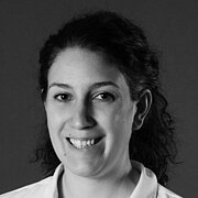 United Optics Vogelhuber Team Portrait Manuela Ungersböck