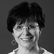 United Optics Vogelhuber Team Portrait Sonja Rott-Edlinger