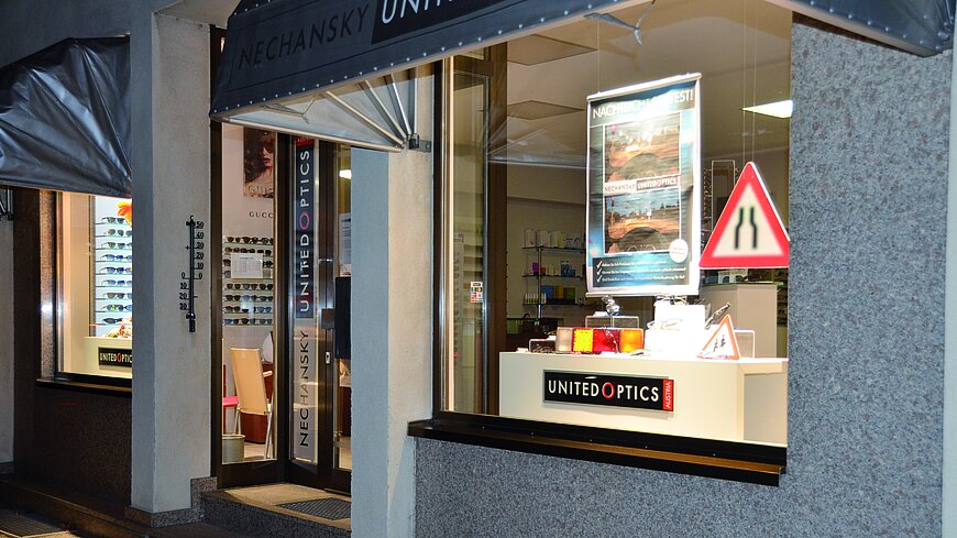 Nechansky United Optics Neufeld Fassade