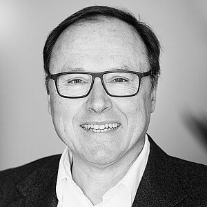 United Optics Vogelhuber Team Portrait Fritz Capellmann